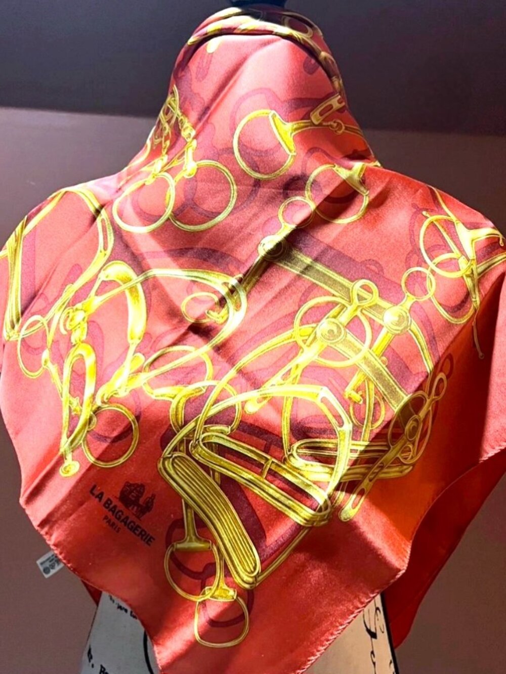 Excellent Vintage 1980s LA BAGAGERIE 34-Inch Silk Scarf – Equestrian Horse Bit